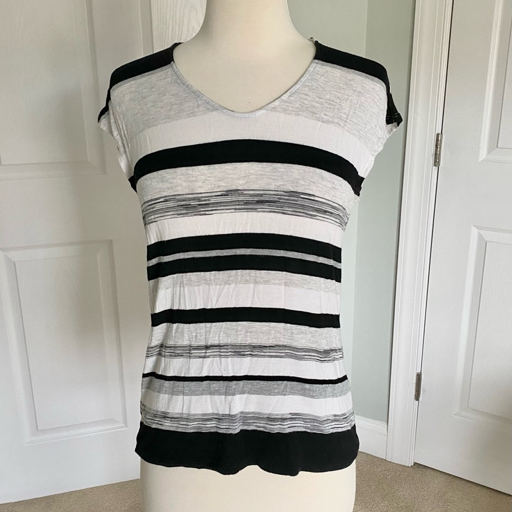 Philosophy black and white striped basic top.